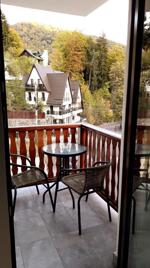 Lanobila Hotel Sinaia Bagian luar foto